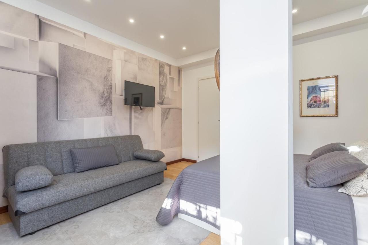 St Peter'S Spacious 4 Bdr With Private Parking Lägenhet Rom Exteriör bild